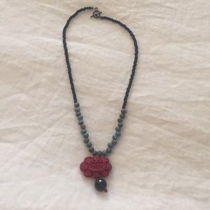 Beaded accent piece necklace!